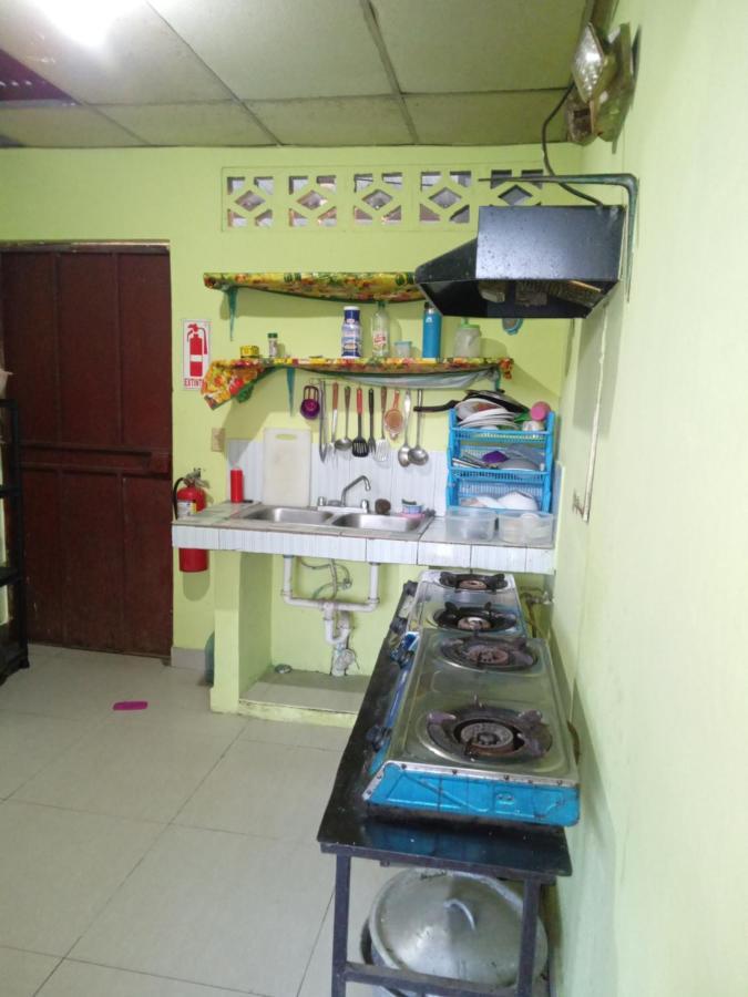 Hostal Brisas Calobrenas Экстерьер фото